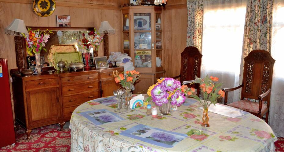 Holiday Inn Houseboat, Srinagar 4